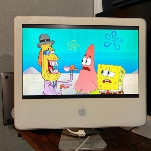 imac 型ディスプレイ