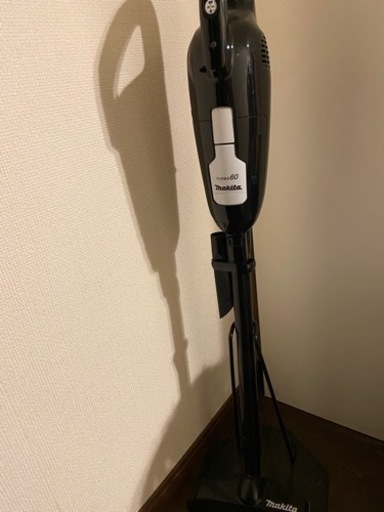 マキタ　ワイヤレス掃除機