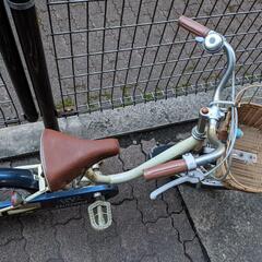子供用自転車　16インチ

こども　幼児　ジュニアサイクル
の画像