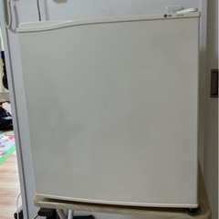【価格変更】小型冷蔵庫　中古　引き取り予定決定