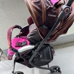 combi ベビーカー クッション ハンガーの画像