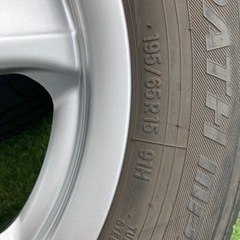 タイヤ　溝あり　195/65R 15 アルミホイール　の画像