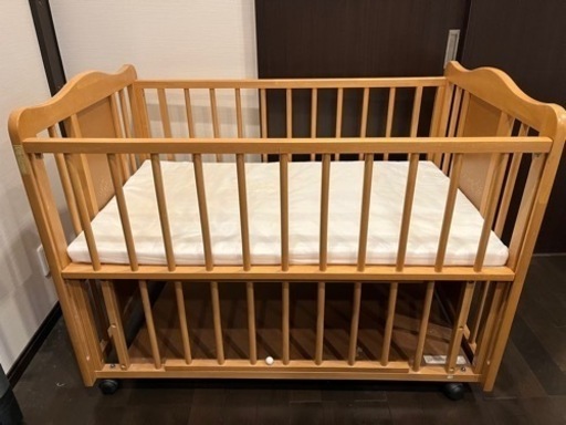 使用感あり　ベビーベッド　お安くいいがでしょうか