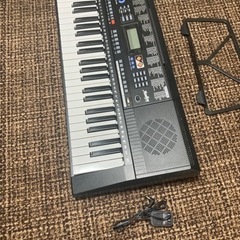 電子ピアノ