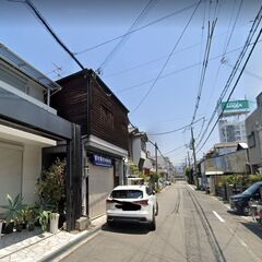 希少な事務所付き倉庫・駐車場🚘🏠駅まで徒歩圏内です🚉先着優先ですよ🎵