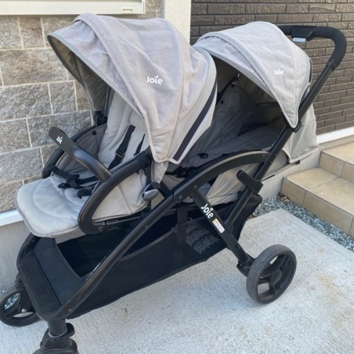 ジョイー　2人乗りベビーカー　グレーフランネル　レインカバー付き