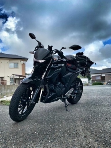 ヤマハ250cc/FZ25