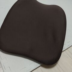 低反発　座椅子