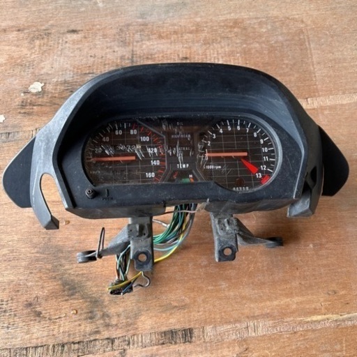 VT250F MC08 メーター