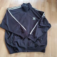 adidas アディダス　ジャージ　トップス