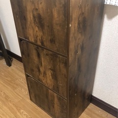 ★交渉中★【ニトリ】扉つき3段ボックスの画像