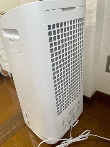 【商談中】Sharp 空気清浄機　加湿除湿　プラズマクラスター　kI ND50