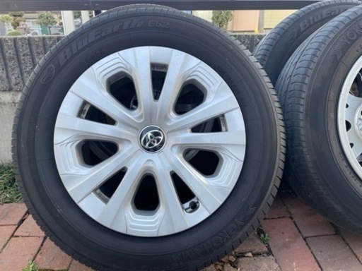 プリウス　純正ホイール付きタイヤ　195/65R15