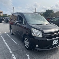 トヨタ　ノア　SI  