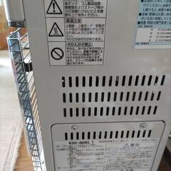 無料　煙突式ストーブと70Lタンクの画像