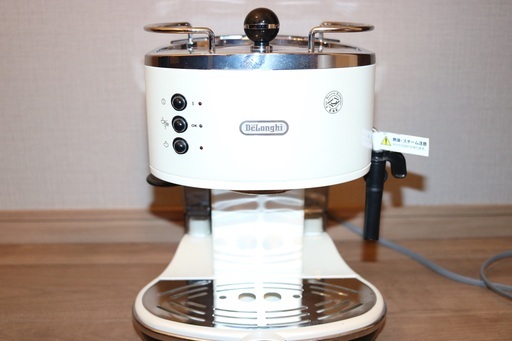 デロンギの人気エスプレッソマシン！ECO310W