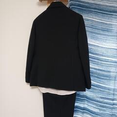子供男子用スーツの画像