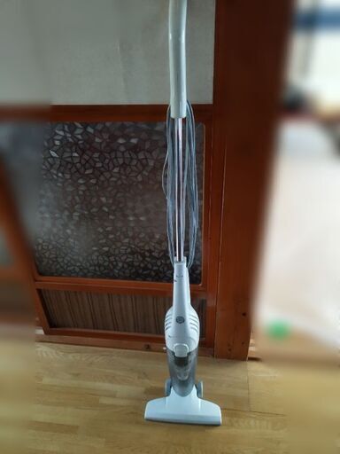 取り引き完了　早いもの勝ち　最最終価格　スティク型掃除機
