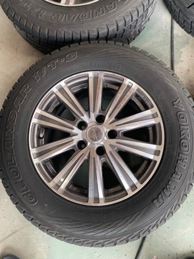アウトランダー　YOKOHAMA スタッドレス　215/70r16 最終値下げ