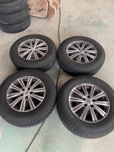 アウトランダー　YOKOHAMA スタッドレス　215/70r16 最終値下げ