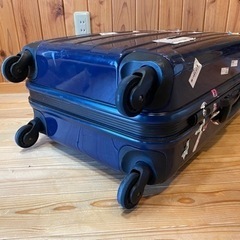 ※更に値下げしました！中古大型スーツケースの画像