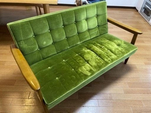 カリモク60 ソファー　中古　モケットグリーン