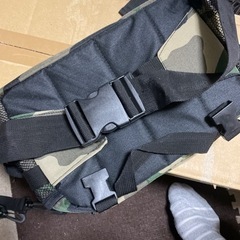 迷彩のウエストバッグ　引き取り限定の画像