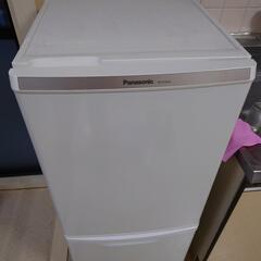 【取引決定済】パナソニック　冷蔵庫　パーソナル冷蔵庫 NR-B146Wの画像