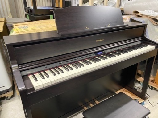 お薦め品‼️木製鍵盤‼️Bluetoothオーディオ搭載‼️ローランド 電子ピアノ HP605 2016年ハイグレード機種