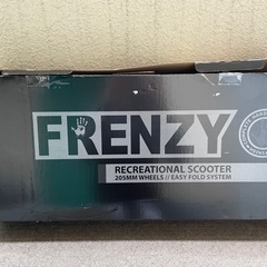 FRENZY キックボードの画像
