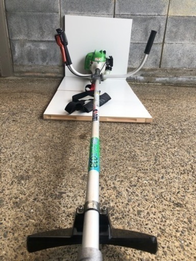 刈払機、草刈機