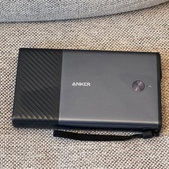 Anker PowerHouse 100 ポータブル電源 270...