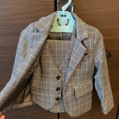 子供スーツ　90cmの画像