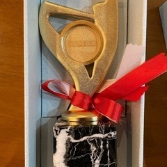 ボウリング　トロフィーの画像