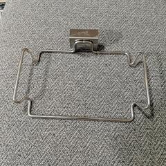 ゴミ袋かけ　戸棚の画像