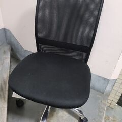 【引取限定】 メッシュ オフィスチェア 黒 椅子 今週まで
