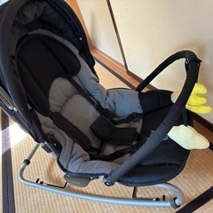 【お話し中】【美品】ベビーバウンサー カトージ 