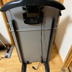 中古 東芝 ズボンプレッサー HIP-T36の画像
