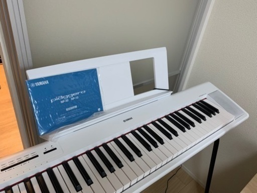 電子ピアノ　YAMAHA piaggero NP-12