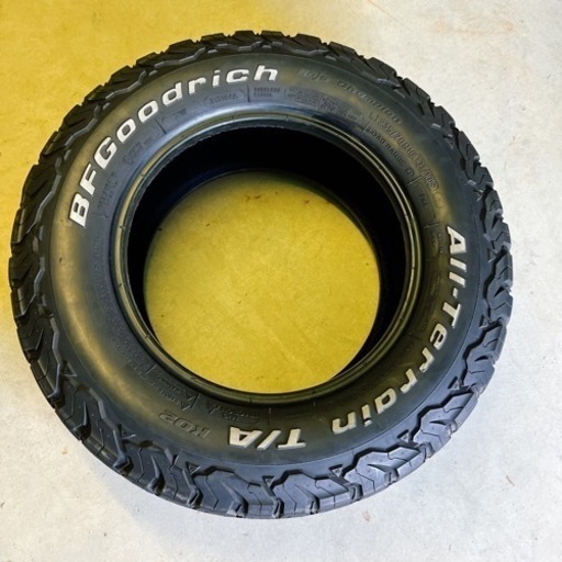 BF GOODRICH タイヤ　230/70/R16