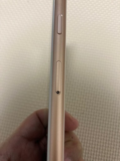 取引中　Apple iPhone 8 64GB ピンクゴールド