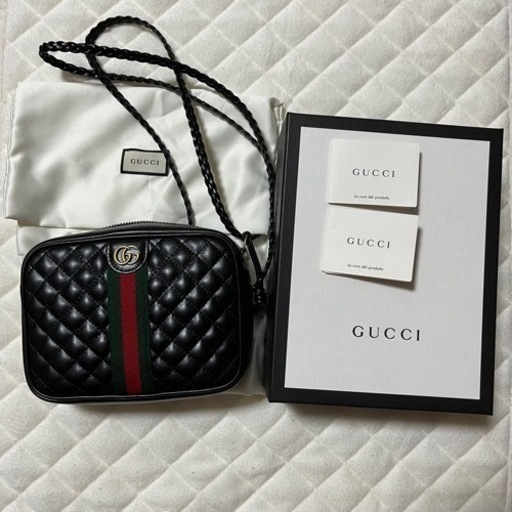 GUCCI 美品　キルティングレザー　ショルダーバック　ggマーモント