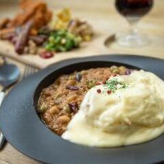 4/8(土)スタート！  ★カレー100円★【プレオープン試食会...