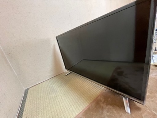 2020年製　32型テレビ
