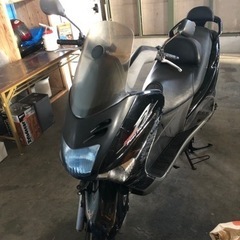 YAMAHA  マジェスティー125！se27 ドン