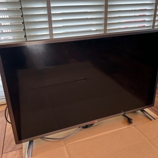 LG  32型　webOS搭載SmartTV
