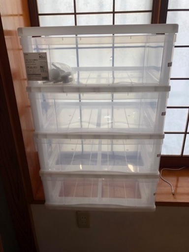 新品　クローゼットチェスト　タイヤ付き