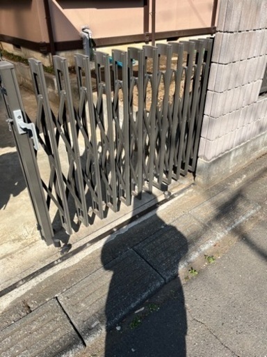 駐車場 門扉  LIXIL 中古