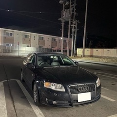 アウディ　　A 4  （泣の値下げ）（今週末26日まで）の画像