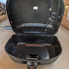 バイク用リアボックス36Lの画像